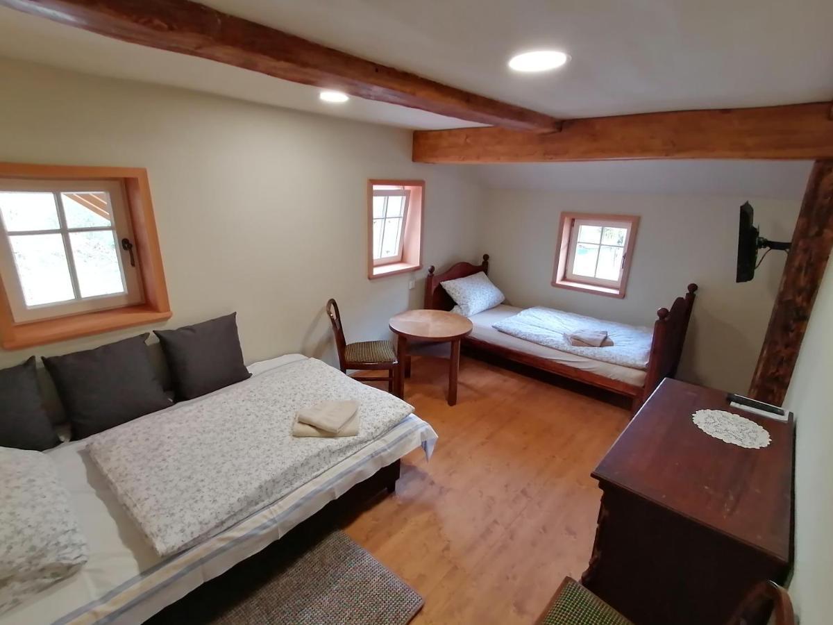 Pferdehof Am Burgsberg, Ferienzimmer, Monteurzimmer Seifhennersdorf Ngoại thất bức ảnh